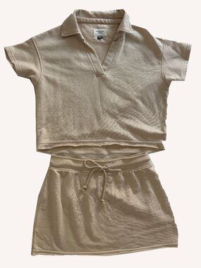 Beige 2 Piece Set with Casual Skirt & Top Size XS and S